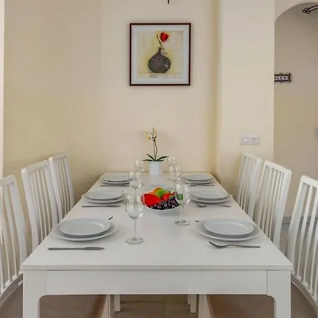 Riviera Seaview Getaway Διαμέρισμα Mijas