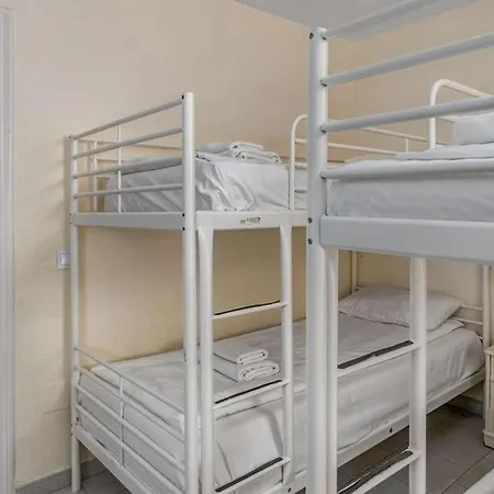Riviera Seaview Getaway דירה מיחאס