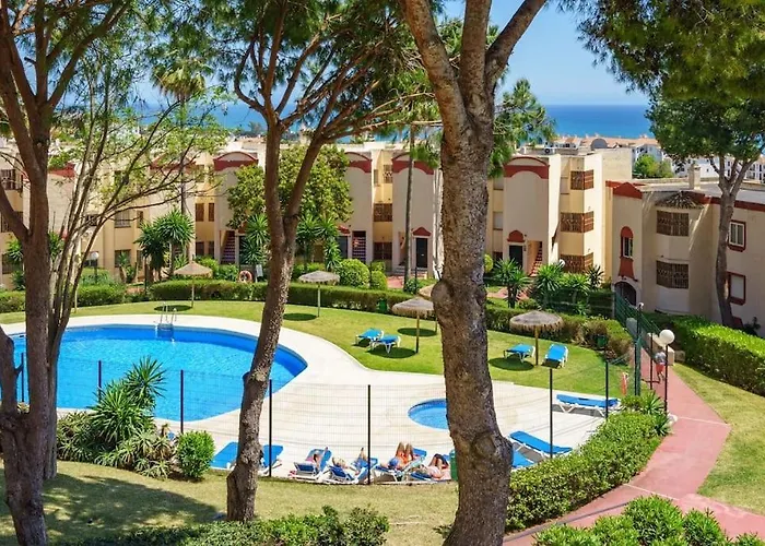 Riviera Seaview Getaway דירה מיחאס