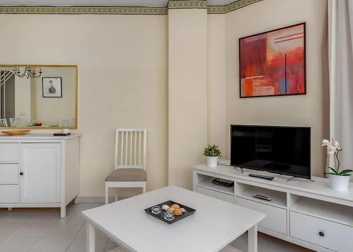 דירה Riviera Seaview Getaway