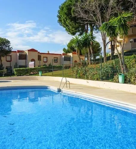 Riviera Seaview Getaway *