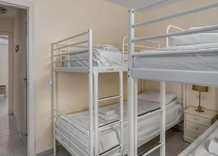 Riviera Seaview Getaway דירה מיחאס