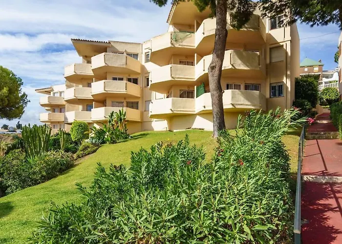 דירה Riviera Seaview Getaway מיחאס